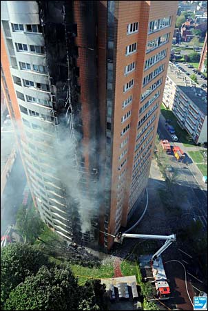 Multi floor fire. High rise fire fighting